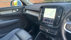 Volvo XC40 2.0 B4P Ultra Dark 5dr Auto Petrol Estate